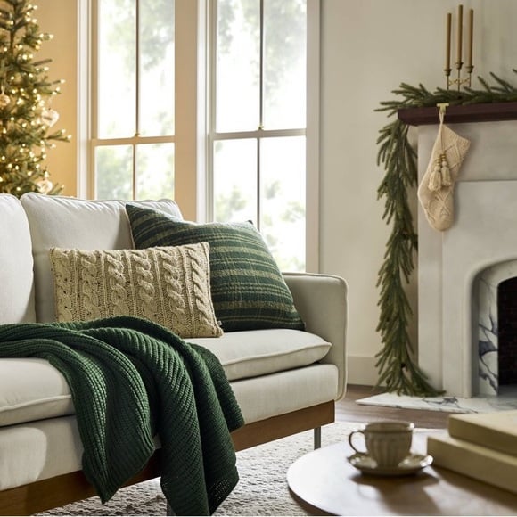 hearth and hand throw pillows