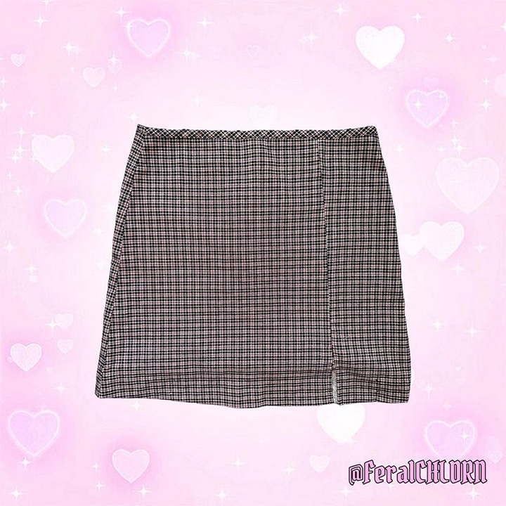 90s grunge mini skirt