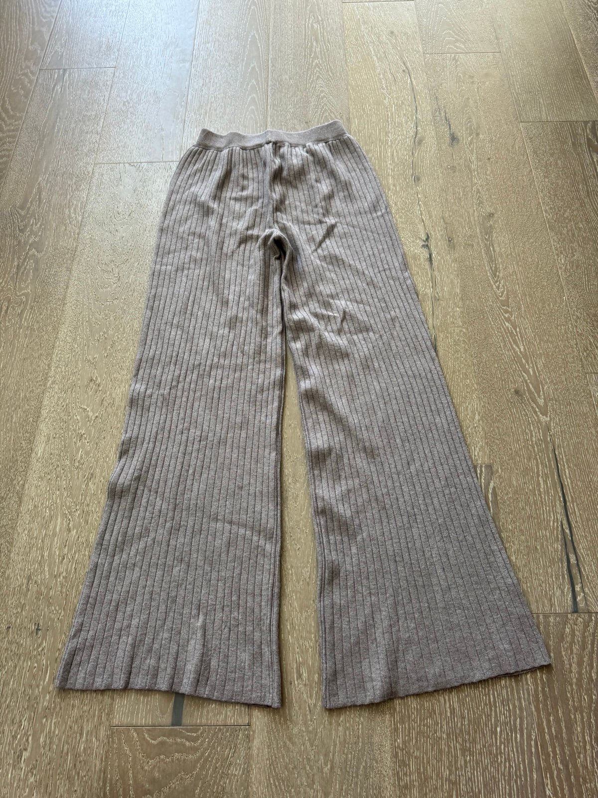 Pistache ribbed knit wide-leg Pants