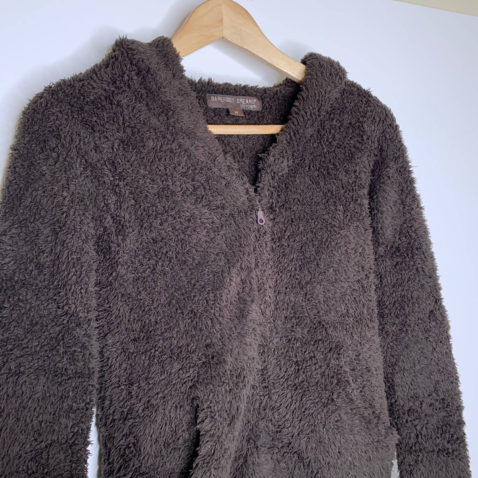 Barefoot Dreams Cozychic Brown shops Zip Up Hoodie