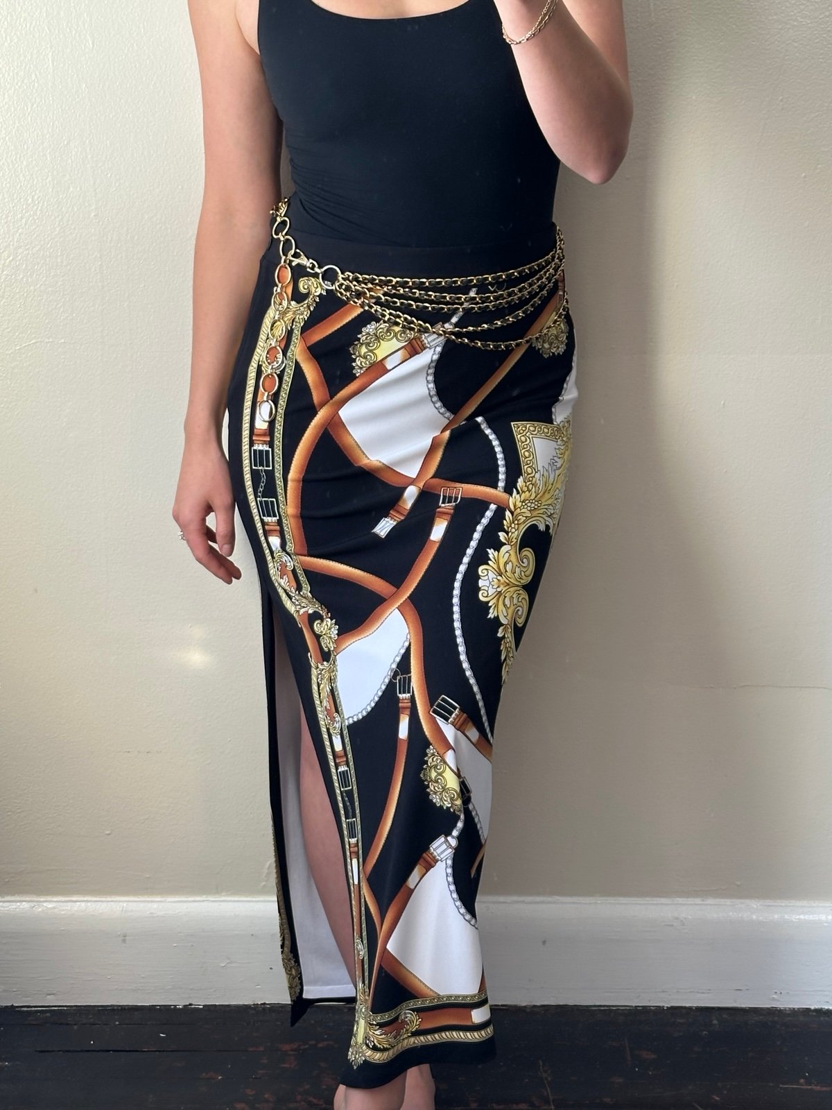 Cache skirt
