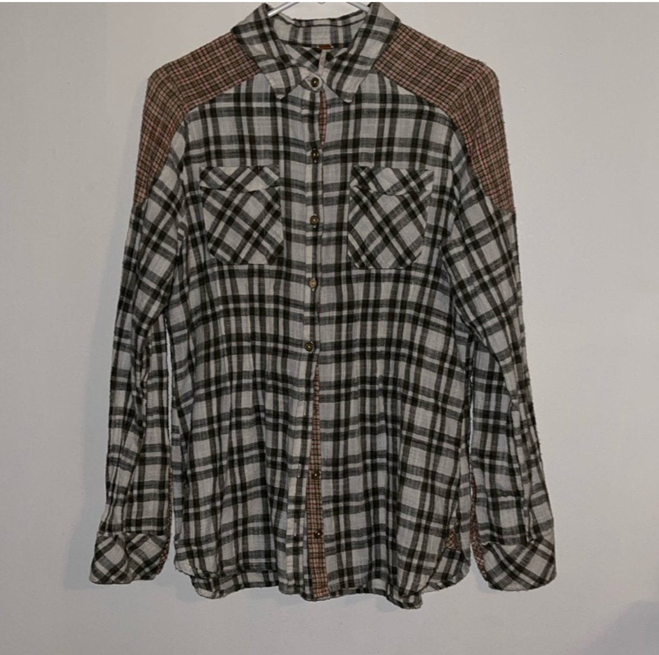 FREE PEOPLE PLAID FLANNEL SHIRT