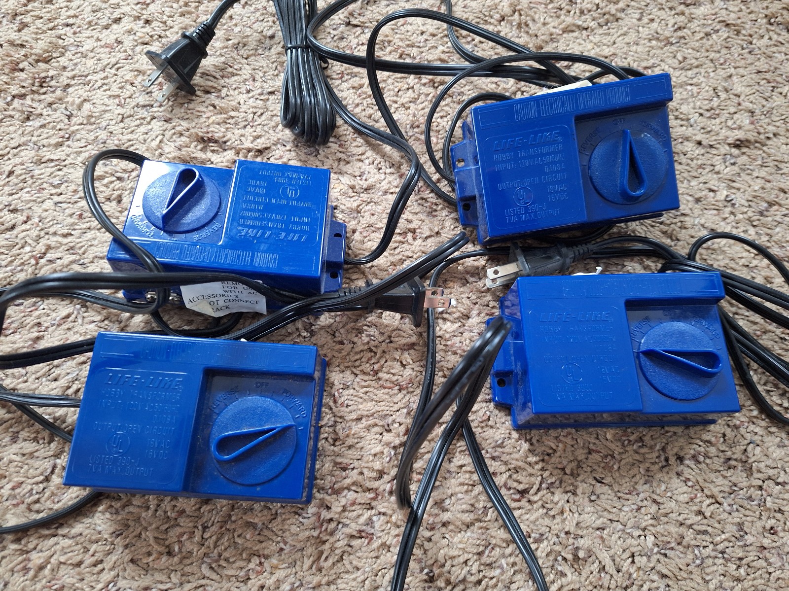 Life-Like Model Train Transformers (4pcs)