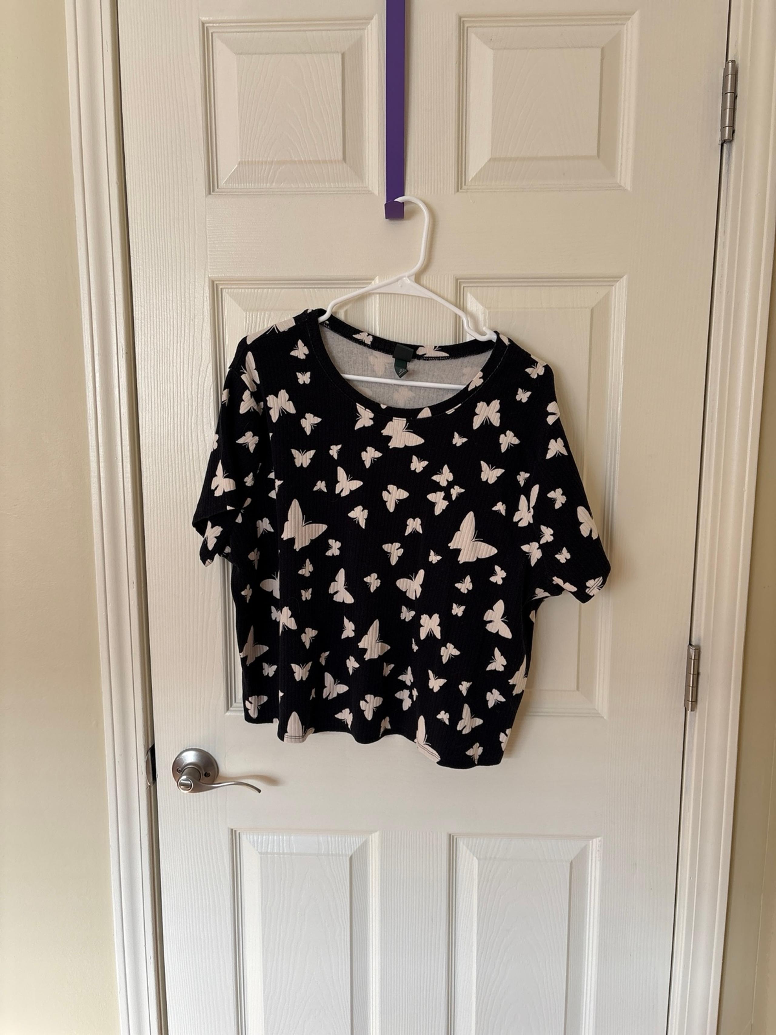 Y2K Black and White Butterfly Crop Top