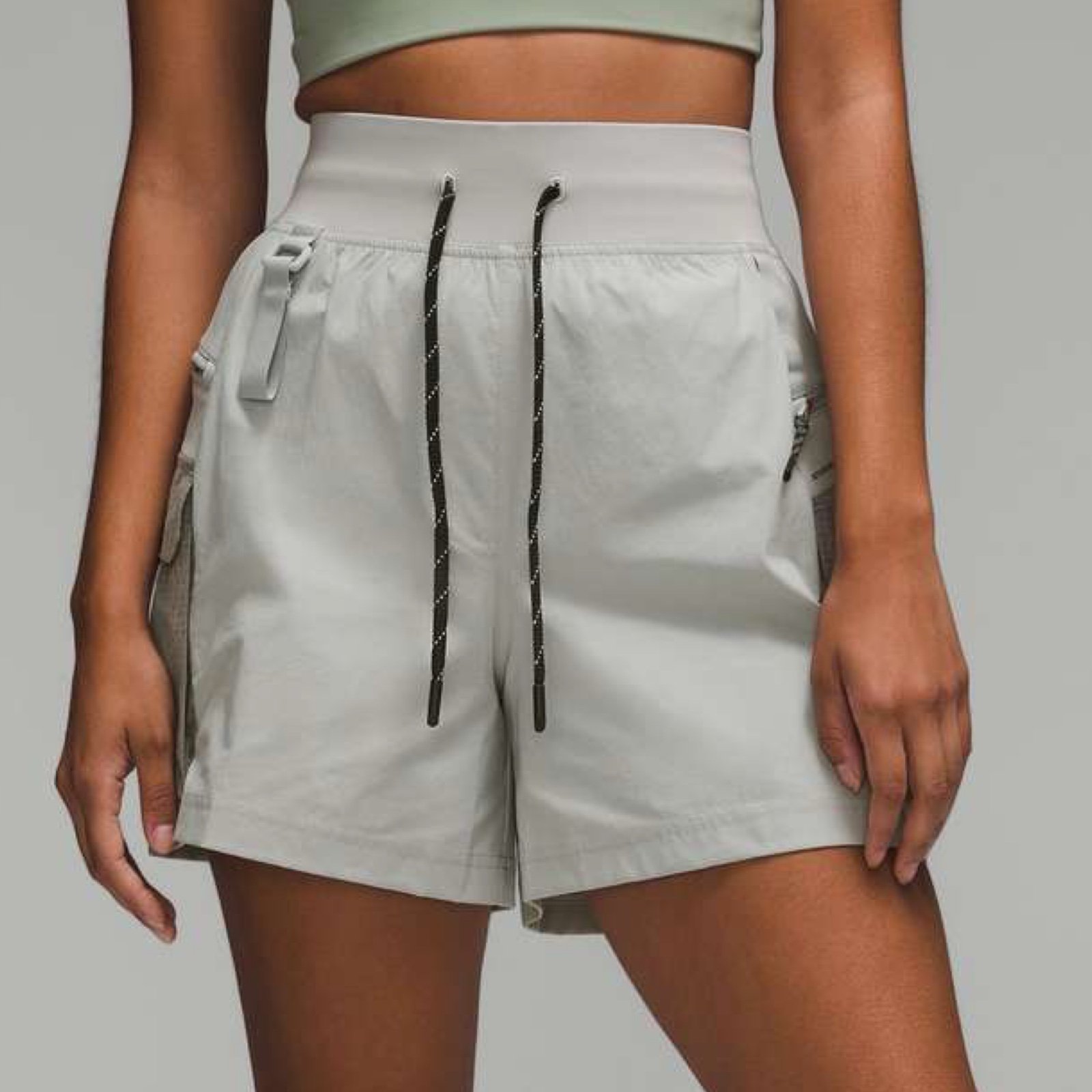Lululemon Multi-Pocket Cargo High-Rise Hiking Short Sz 10/5 In Seal Grey
