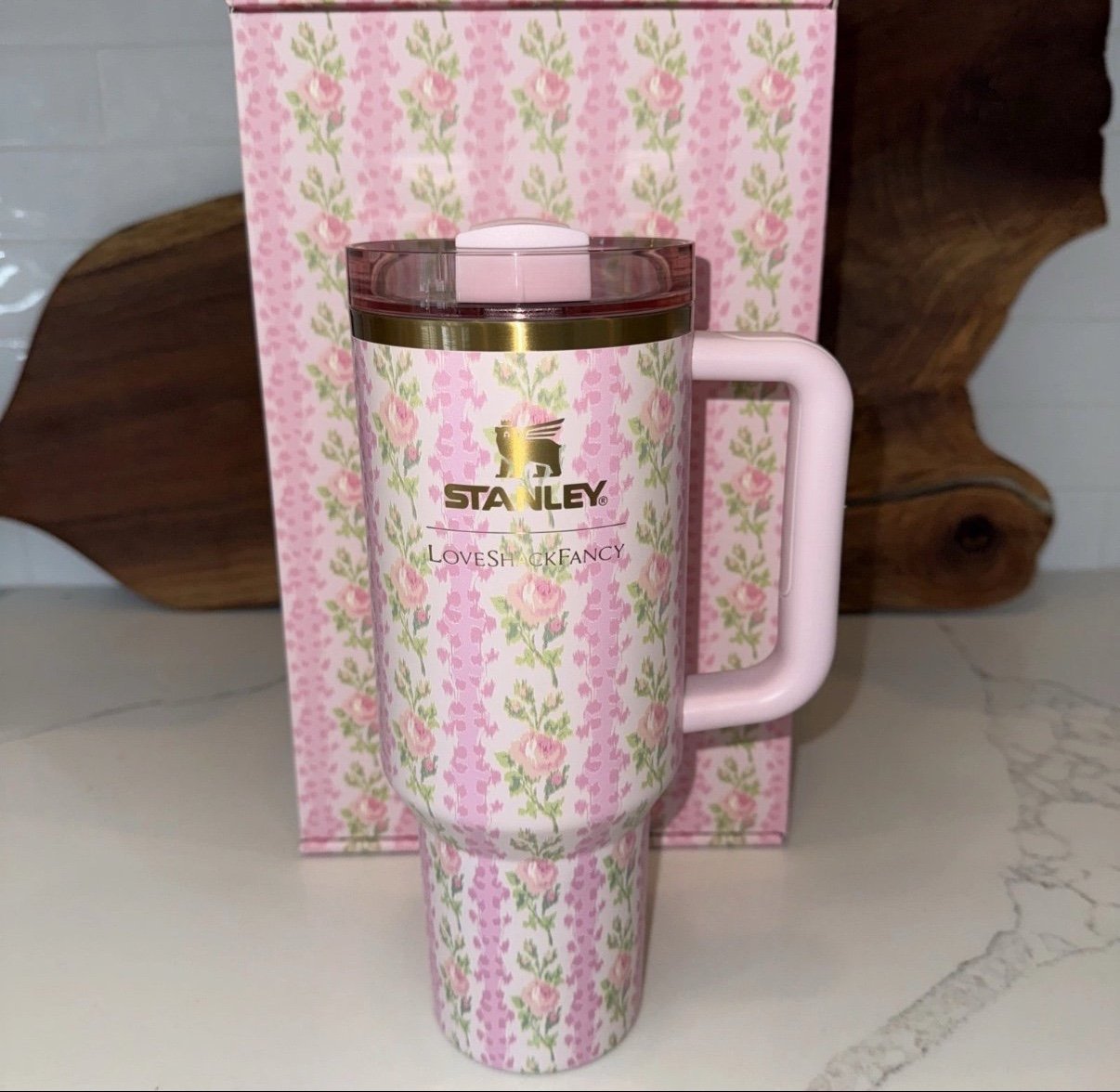 Stanley x LoveShackFancy Flowstate Quencher 40oz Tumbler Blooming Heirloom