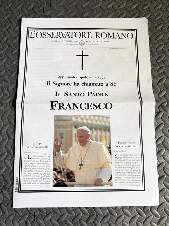 L'OSSERVATORE ROMA April 21st - Pope Francis Death Announcement, Official Copy!