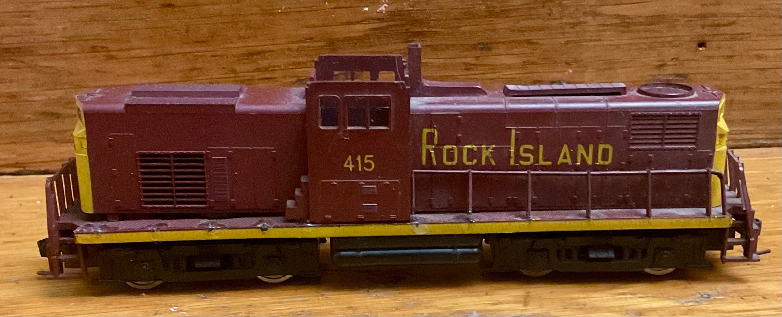 Ho scale locomotive