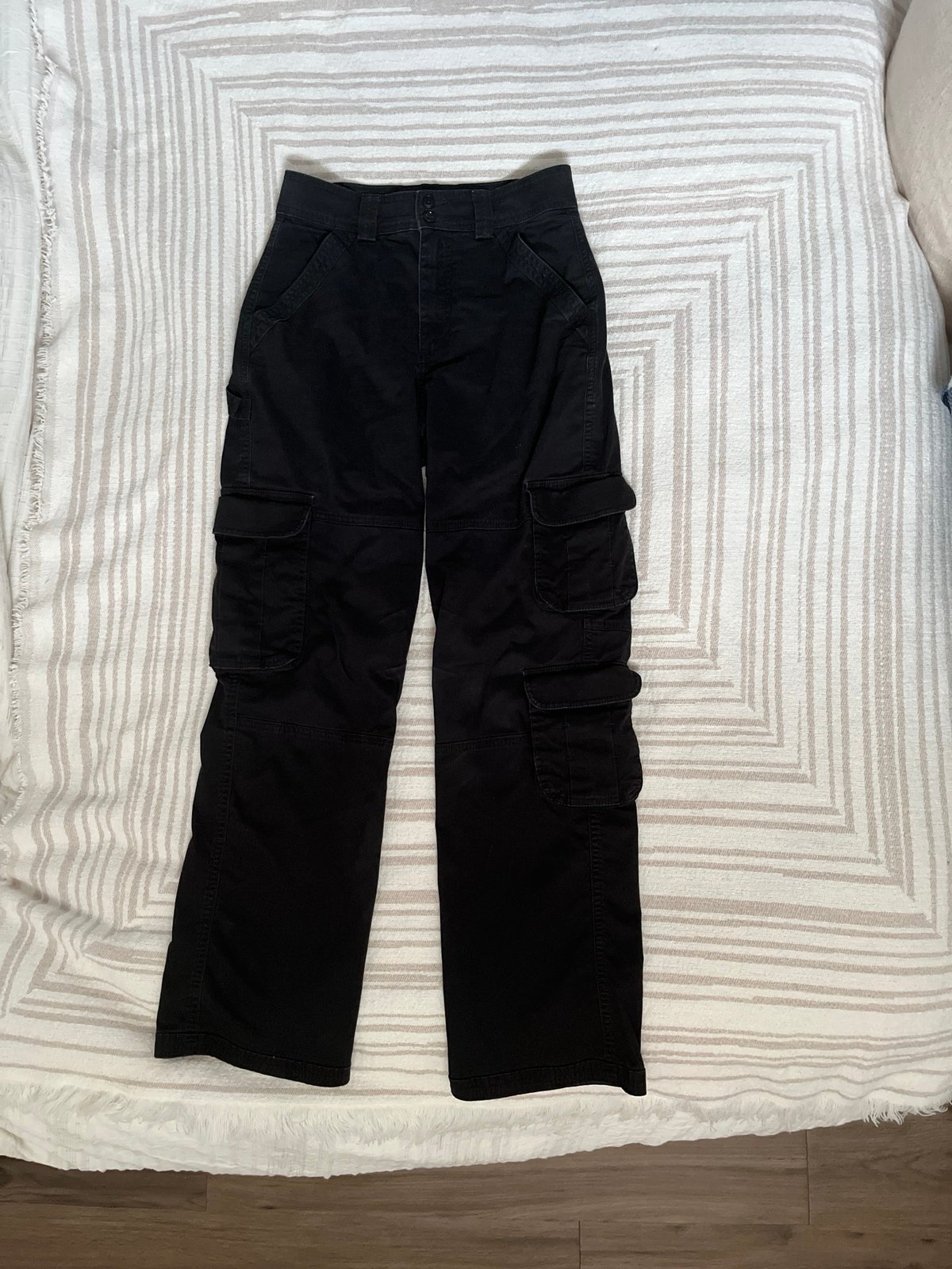 Abercrombie Cargo Pants Curve Love in Black