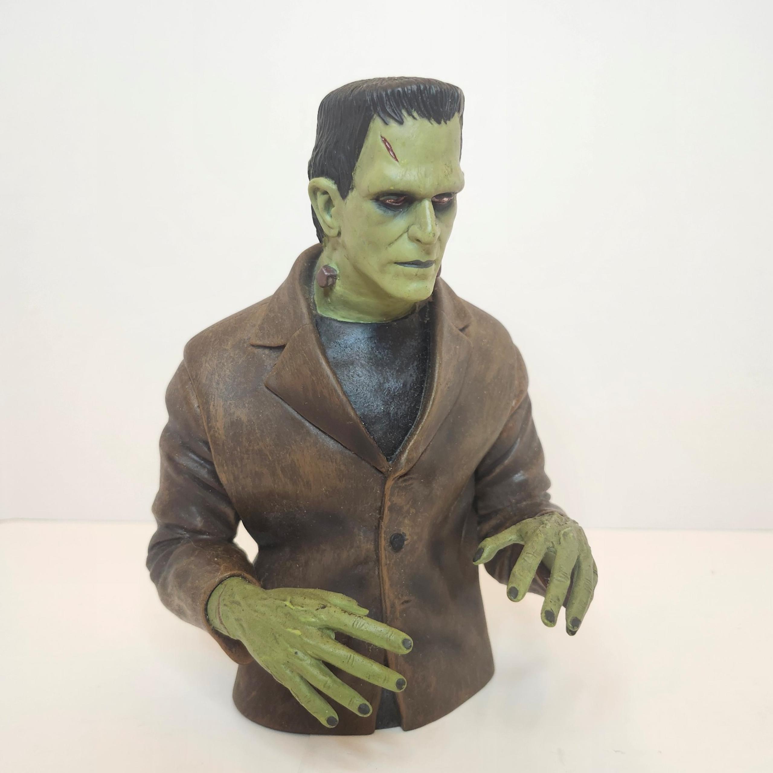 Universal Monsters Frankenstein Bust Coin Bank - Diamond Select