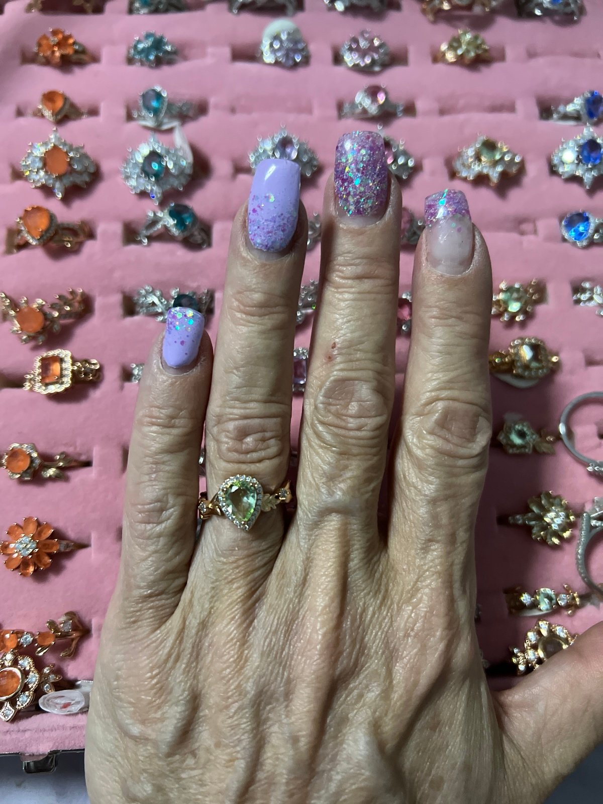 Southern Garden party, the Daphne ring size 6. Chrysolite