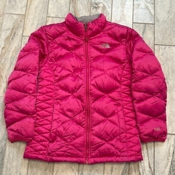 The North Face girls youth XL (18) pink 550 down fill Winter coat MSRP 199.