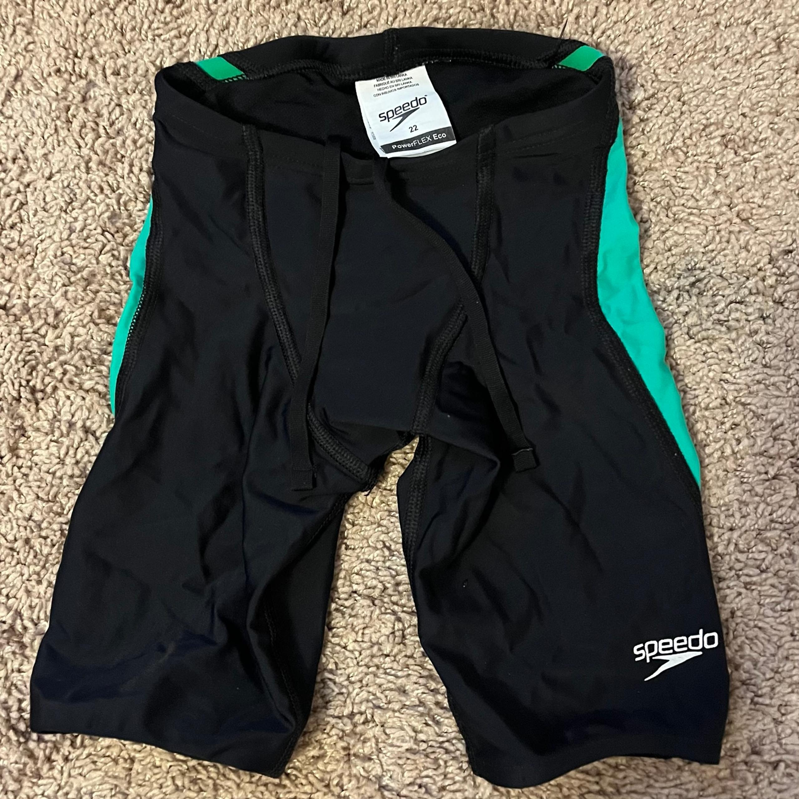 Speedo boys size 22 jammer black and green