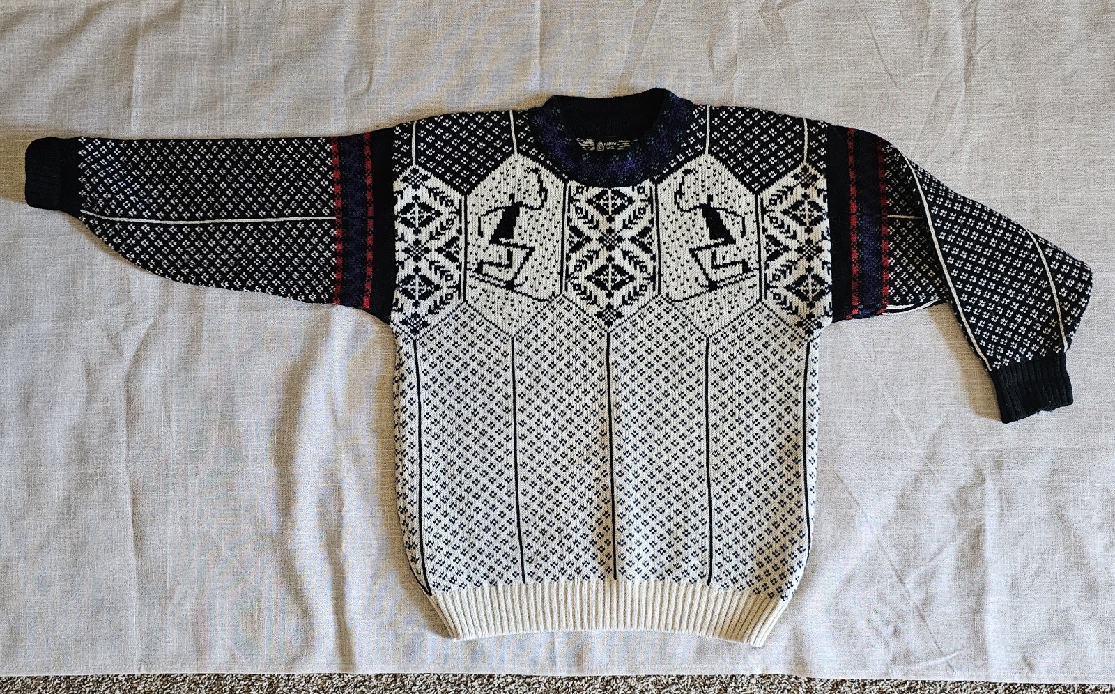 WOMENS SKJAEVELAND TELEMARK STYLE OF NORWAY PURE NEW WOOL SWEATER Size S/M