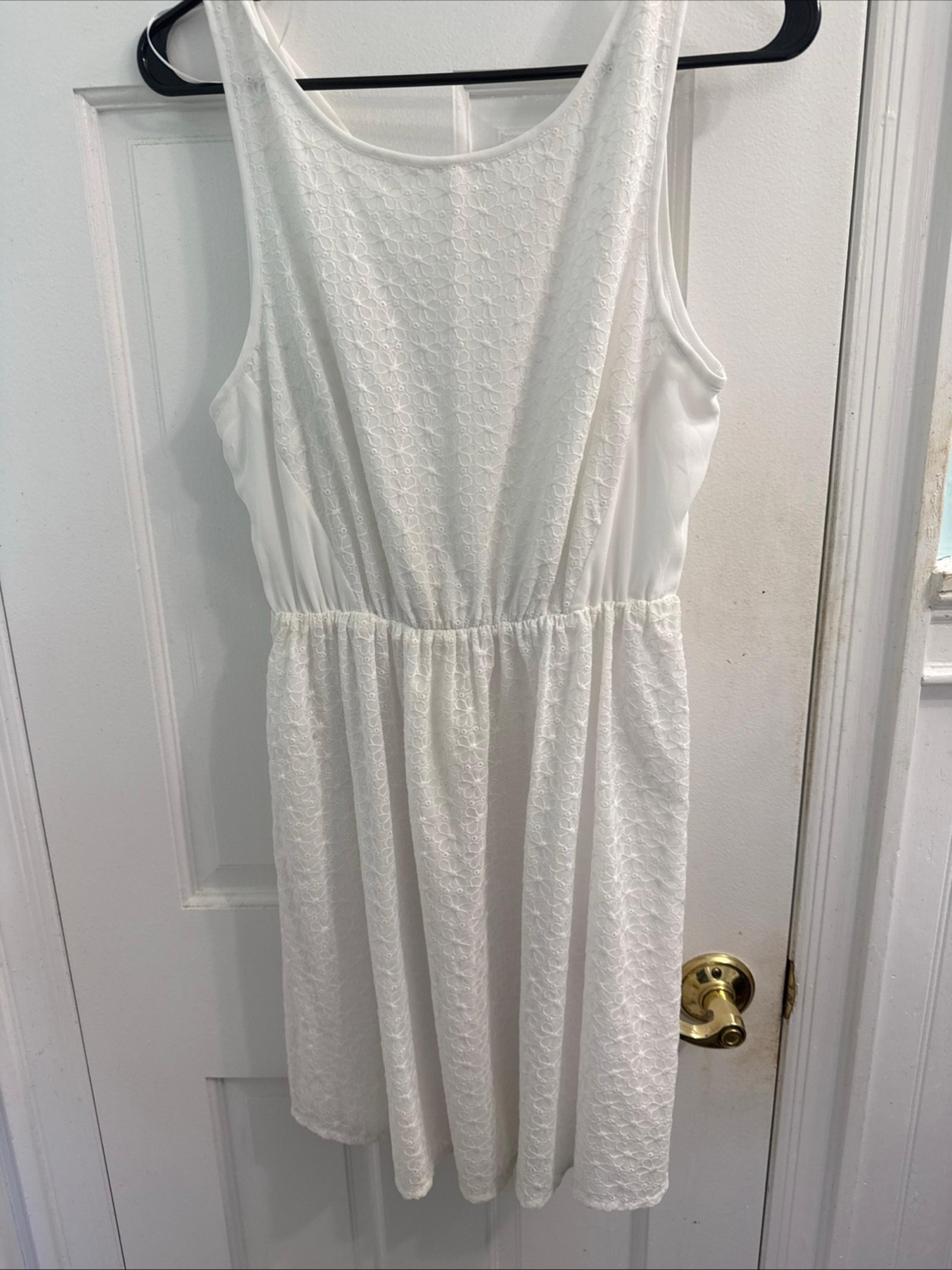 Divided by H&M - White Sleeveless Dress - Size 8 - Summer Party - Graduation