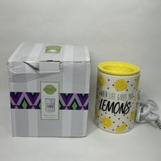 Scentsy Candle Wax Warmer When Life Gives You Lemons Retired