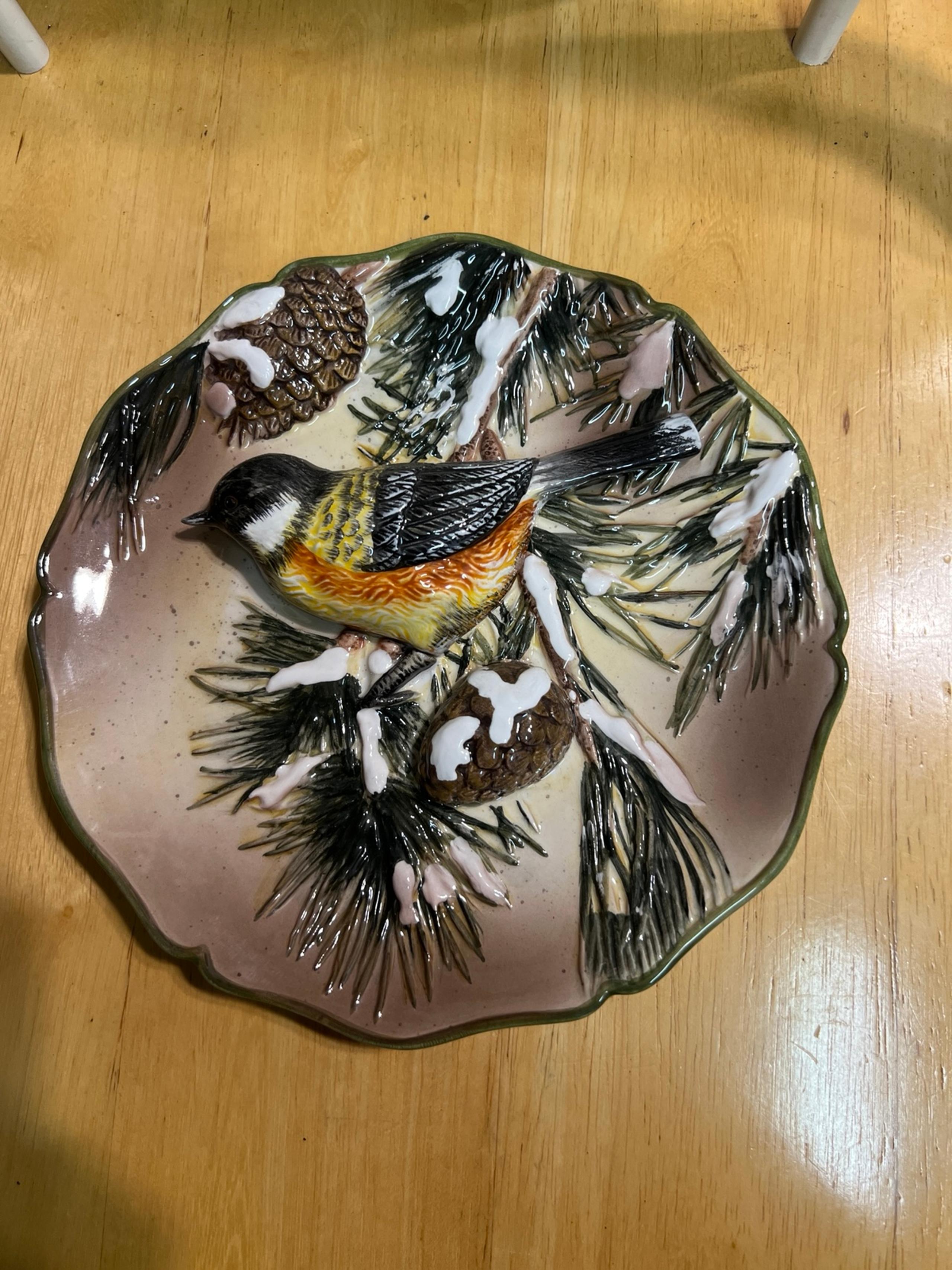 Vintage Ganz Ceramic Wall Hanging Plate 3D Winter Chickadee Songbird Pinecones