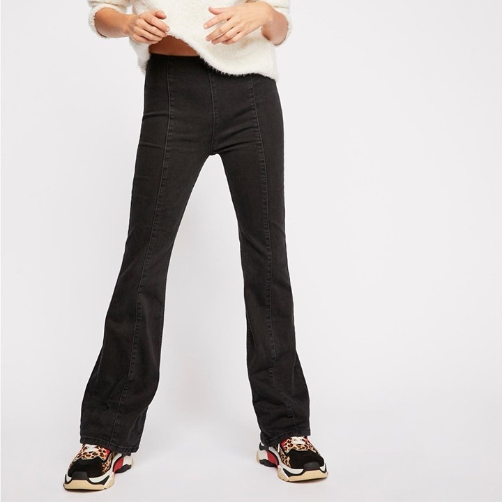 FREE PEOPLE Slim Pull On Flared Jeans Size 26