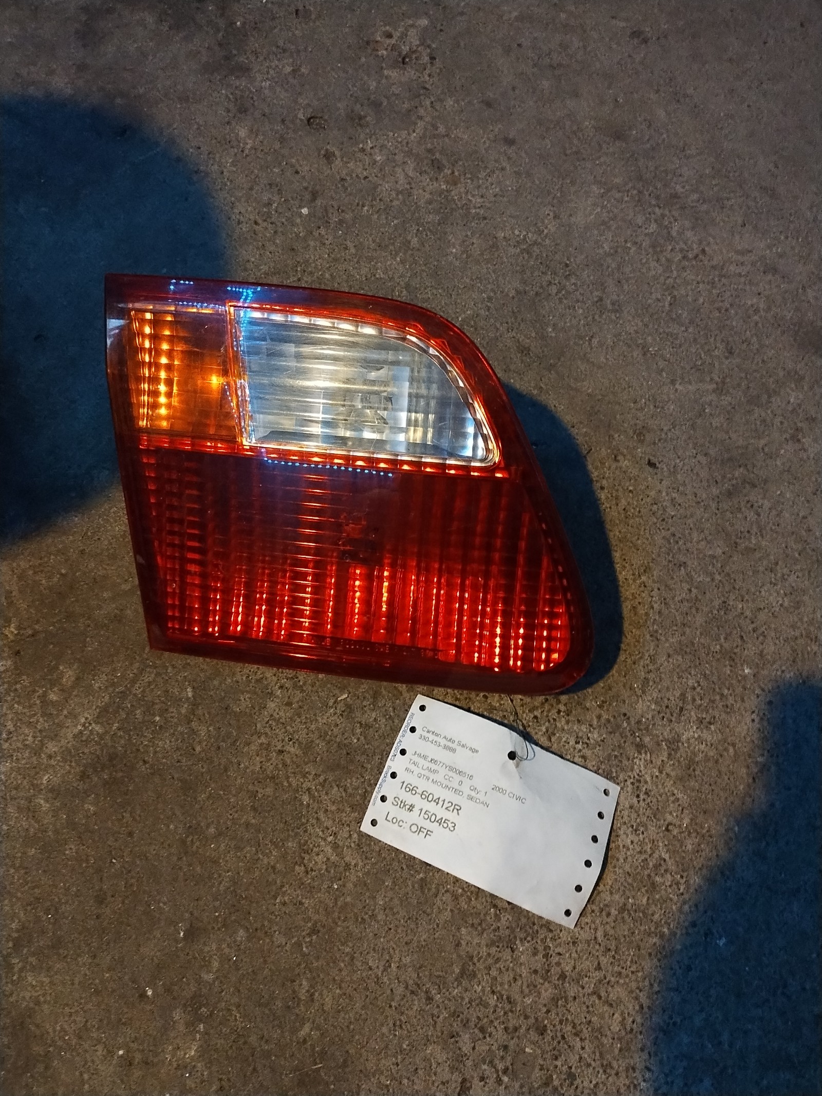 Tail light 2000 civic sedan quarter mounted
