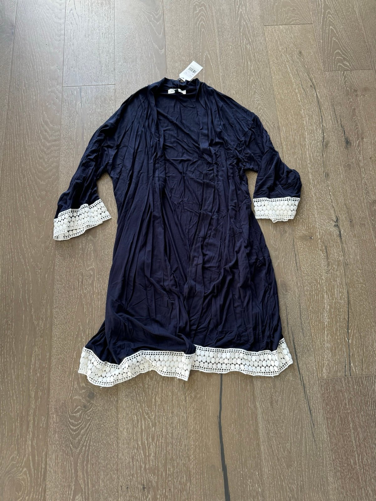 Angel Maternity crochet trim robe