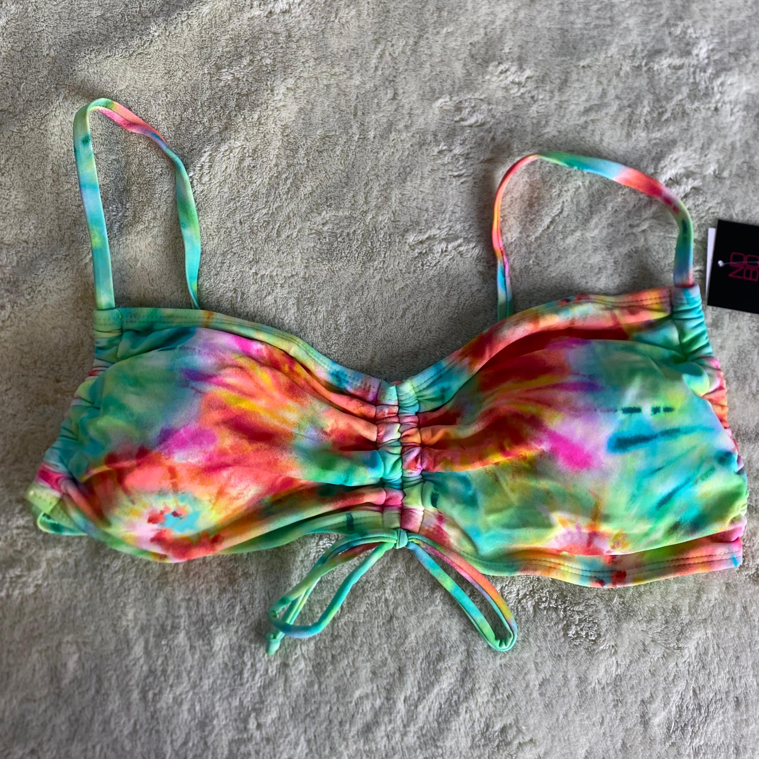 No Boundaries | NWT Colorful Tie-Dye Bikini Top | Size L (Juniors)