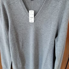 Brooks Brothers New Ladies' Cashmere Sweater: Manufacturer's Price 328