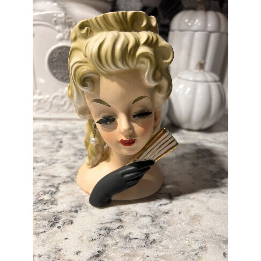 Vintage Inarco Lady With Black Glove Head And Fan Gold Accents Vase E-1062
