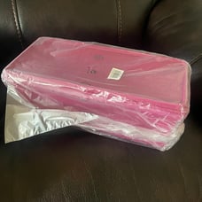 NEW TUPPERWARE JUMBO BREAD SERVER