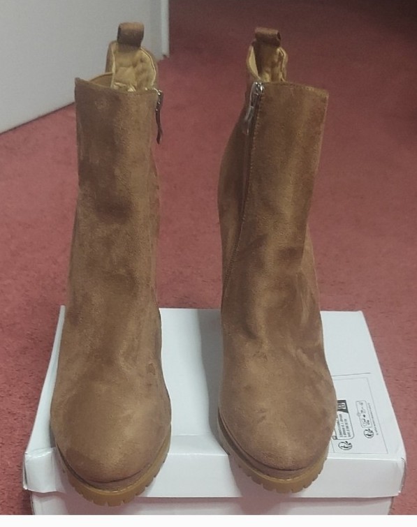 Women's Tan Suede Ankle Boots