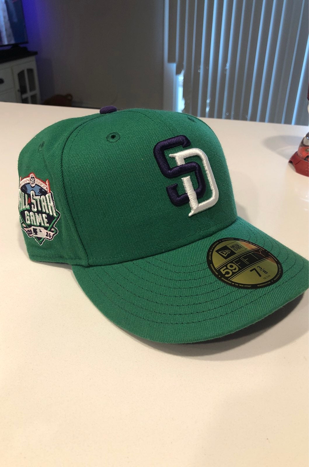 San Diego fitted sidepatch