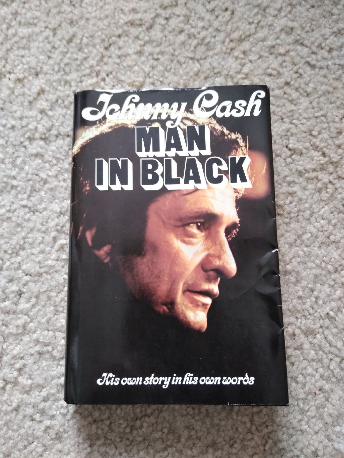 Vintage johnny Cash man in black autographed book