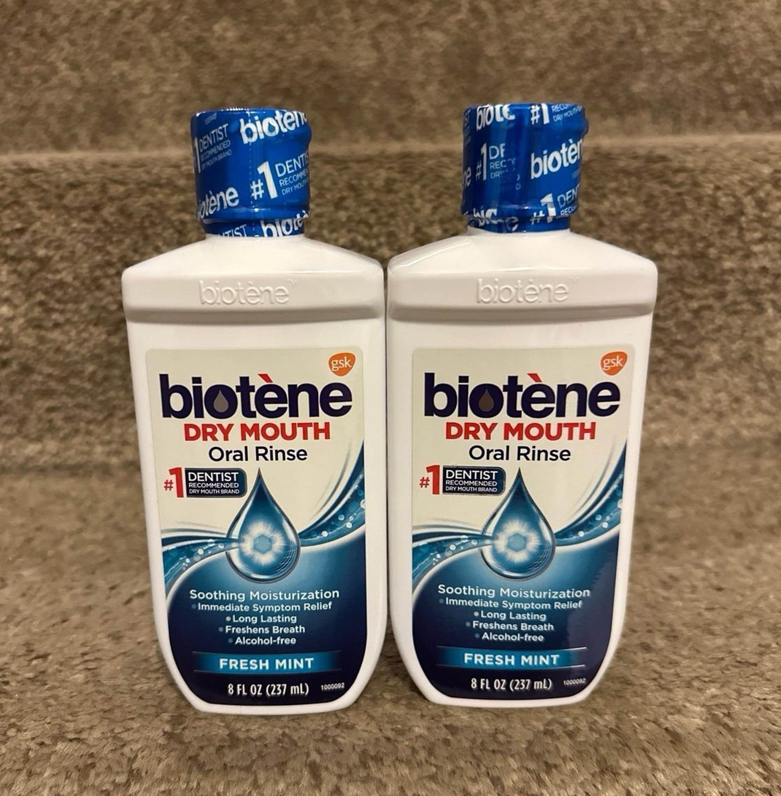 Biotene Dry Mouth Oral Rinse Fresh Mint, 8 fl oz - Lot of 2