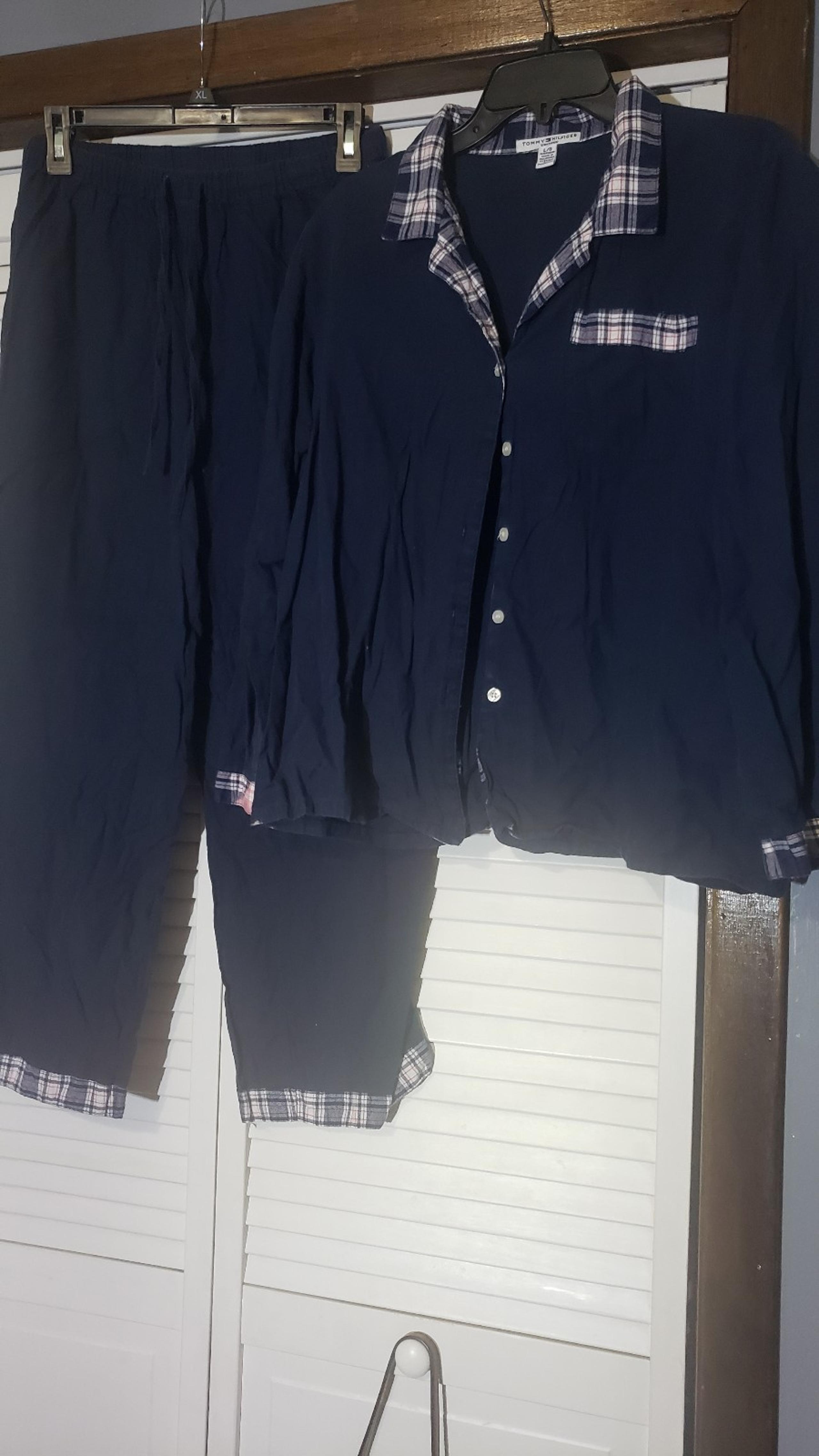 Tommy Hilfiger Ladies Pajama Set Large