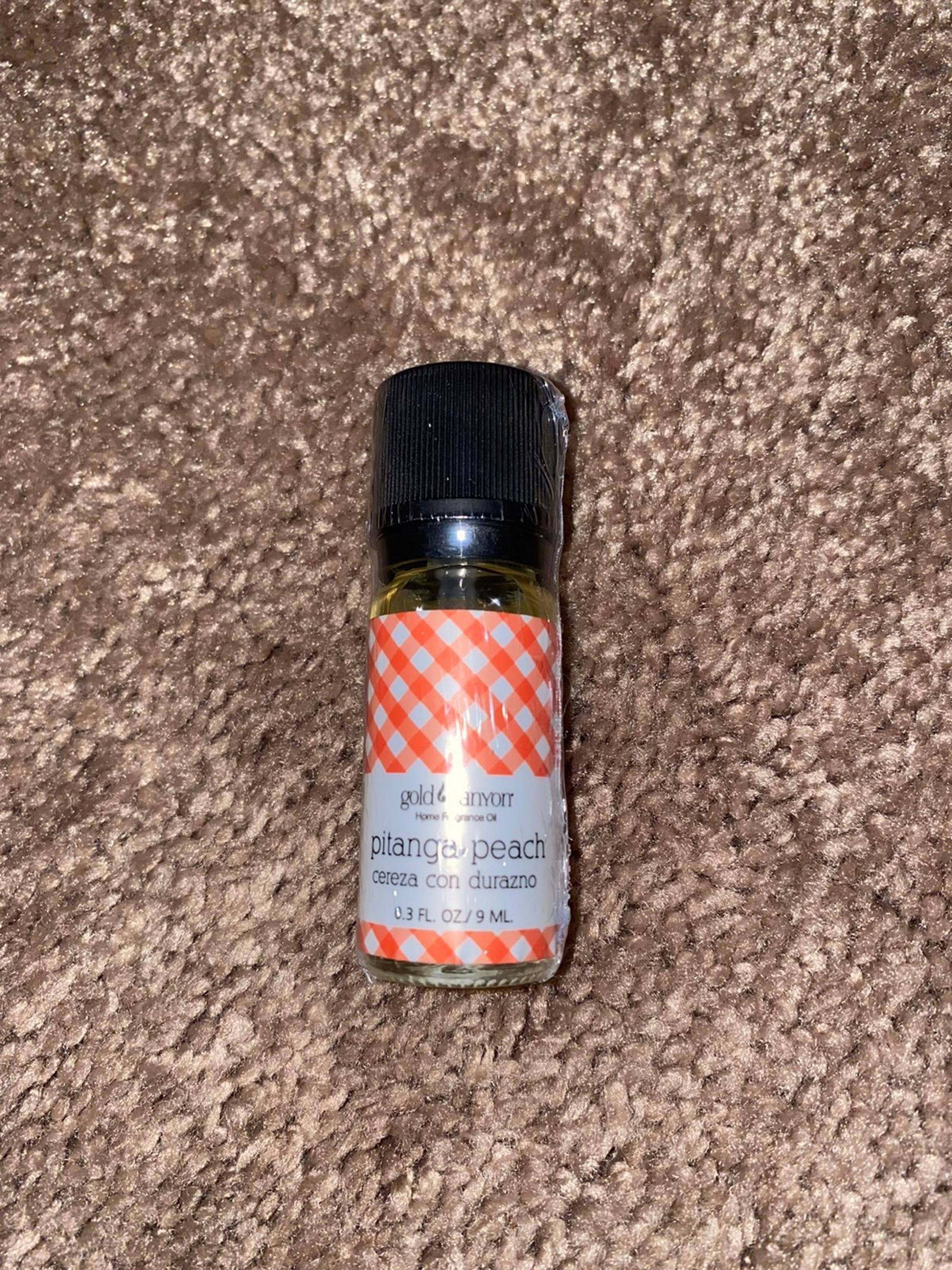 Gold Canyon pitanga peach