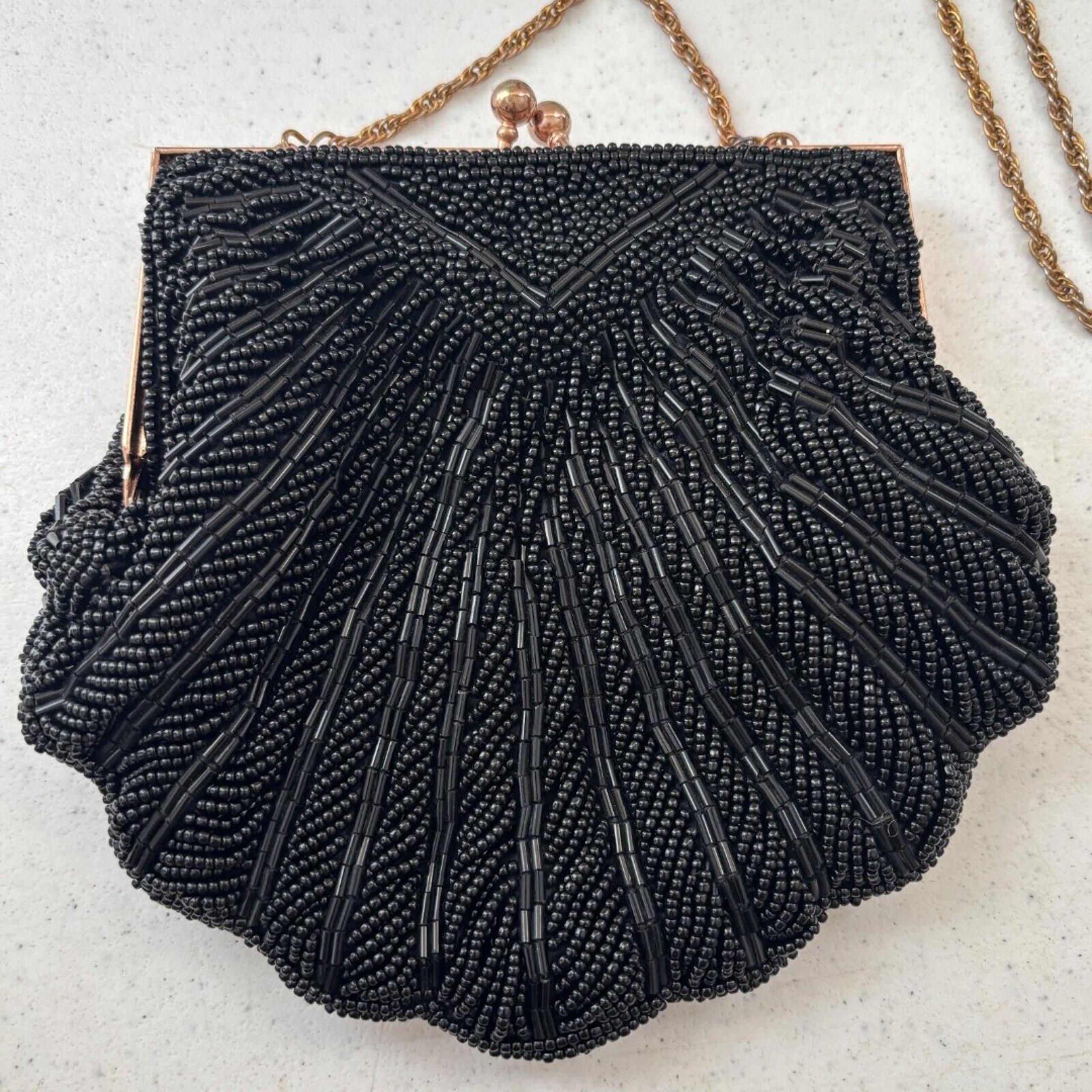 Vtg Walborg Black Beaded Evening Bag Clutch Purse Kiss Lock Formal Clam Shell