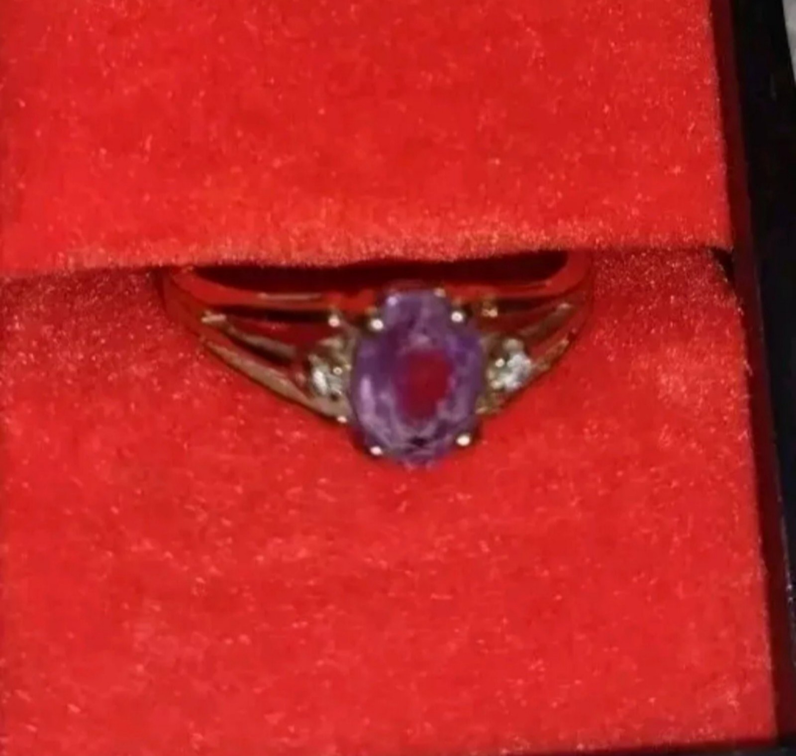 14k yellow gold amethyst and diamond ring