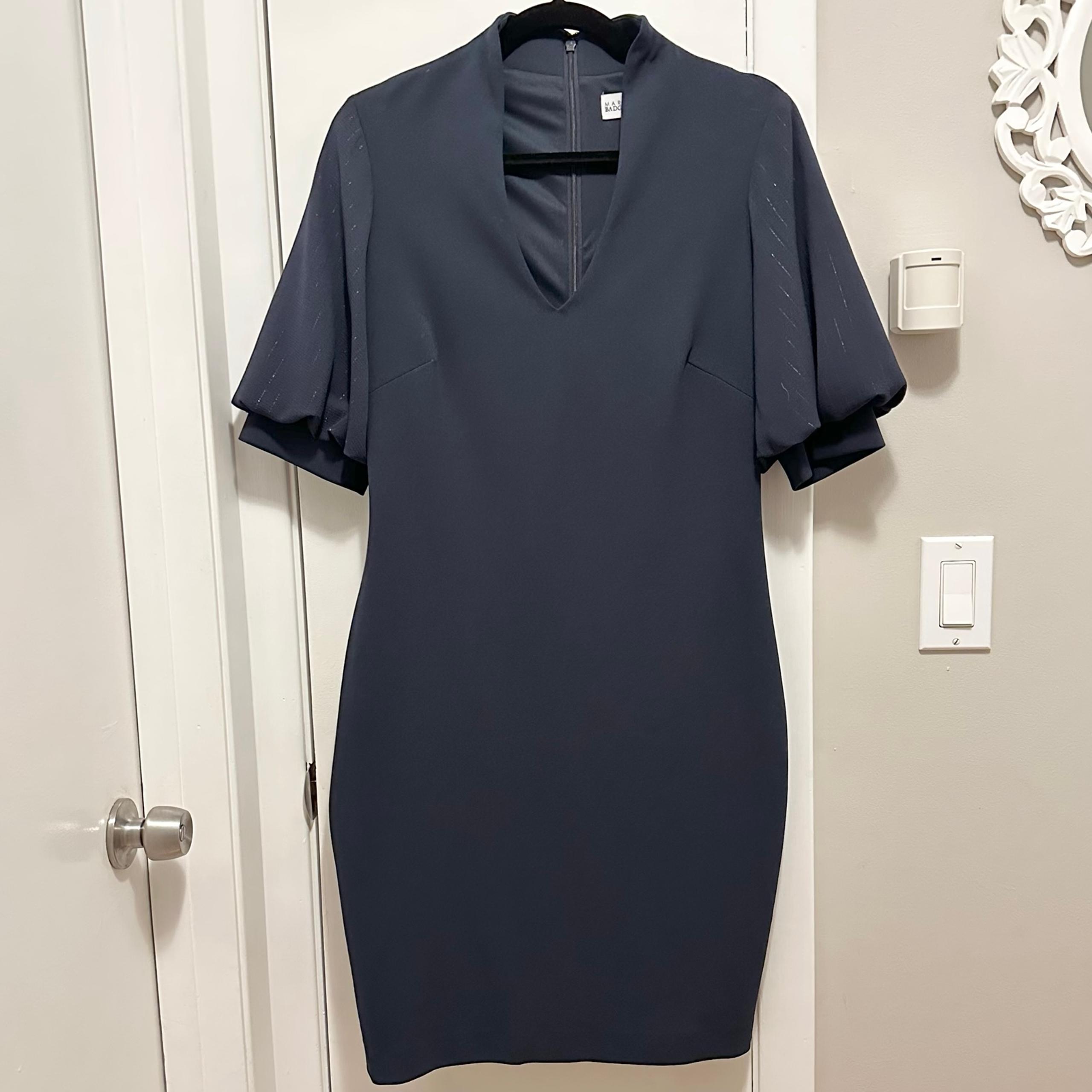 Mark & James Badgley Mischka Navy Blue Cocktail Day Dress Puff Sleeve Low Cut 8