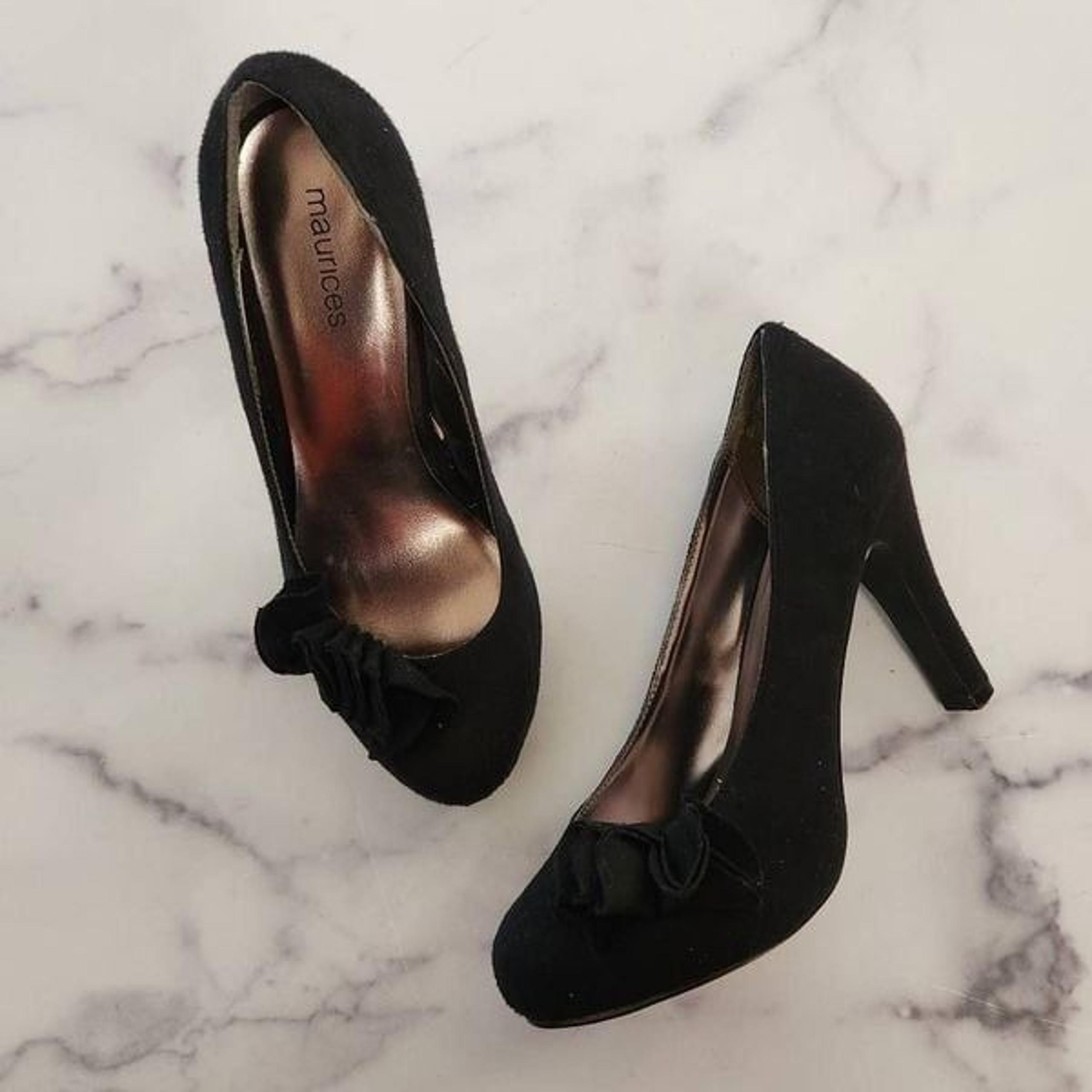Maurices jet black suede chunky platform floral high heel pumps round toe 8