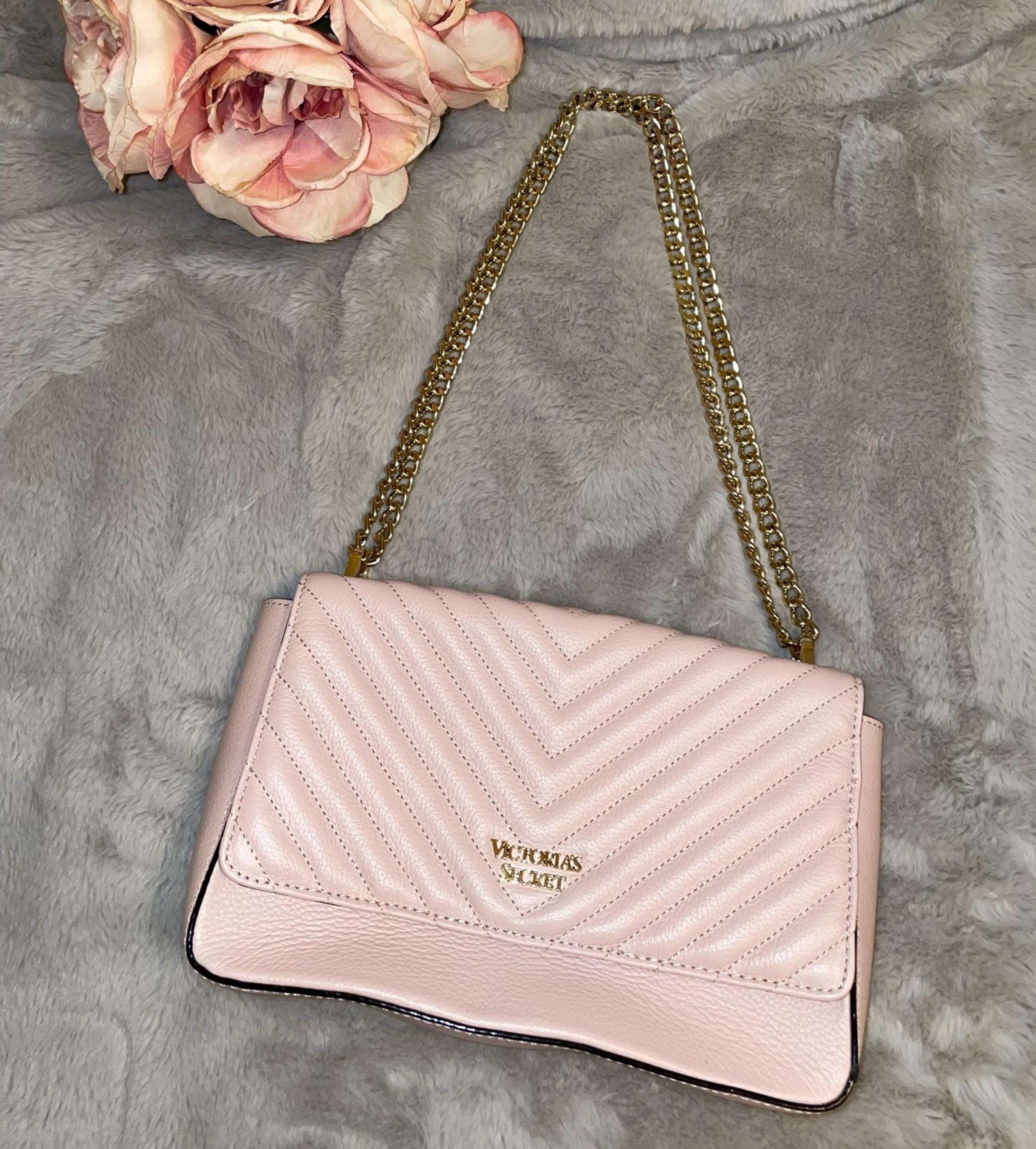 Victoria’s Secret Pink Leather/ Gold Chain Strap Purse -Multi-Way-Excellent