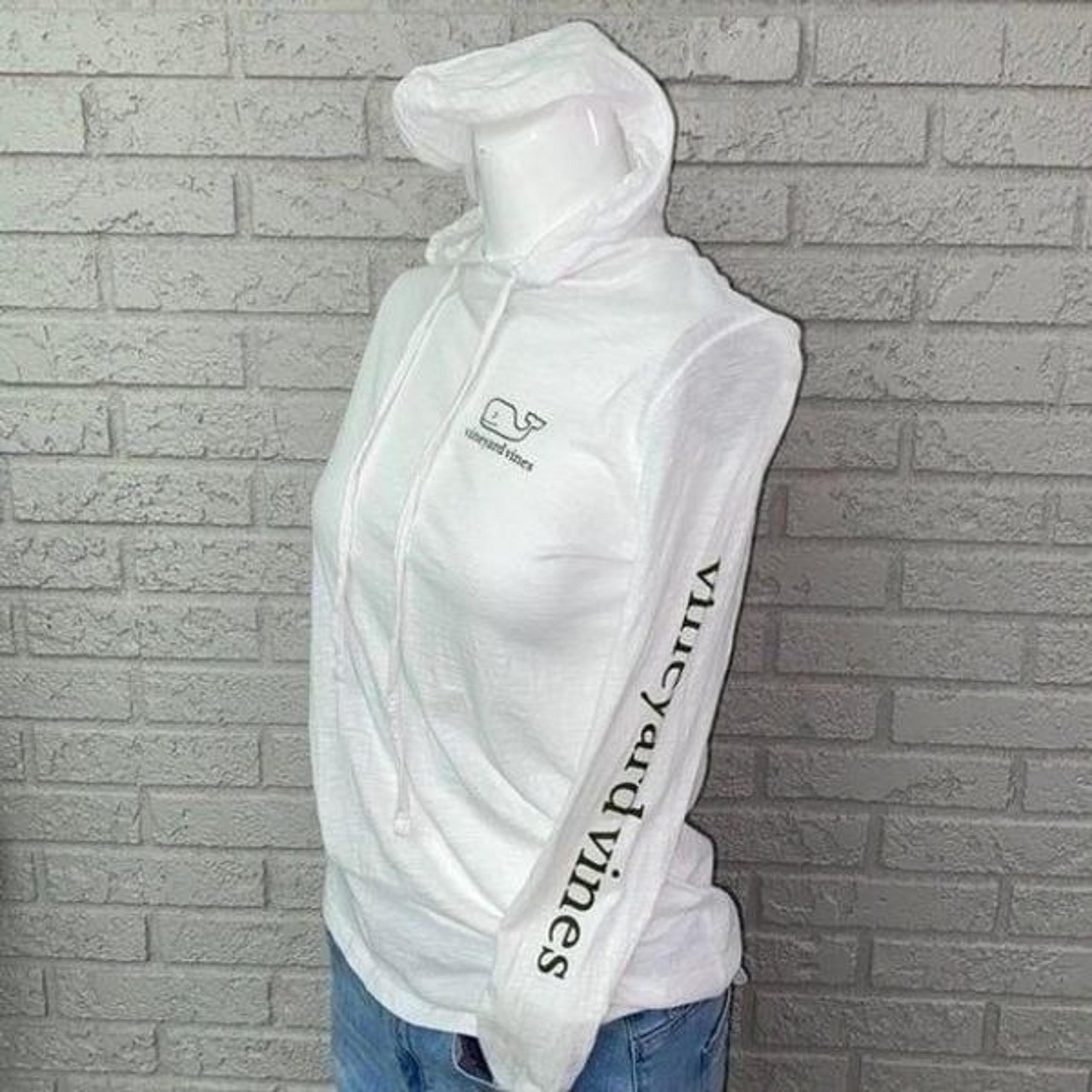 Vineyard Vines White Thin Hoodie Size XS