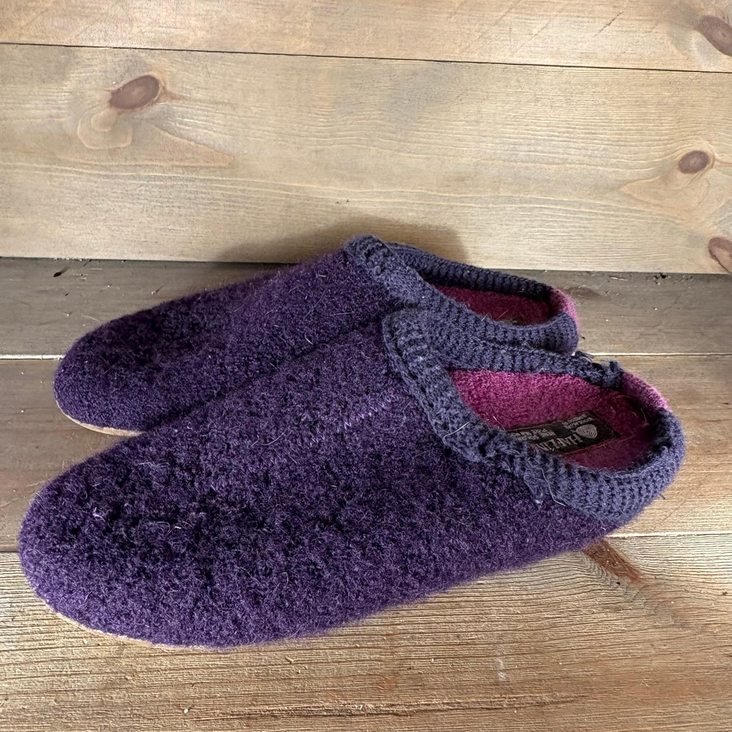 haflinger as womens size 40 shoes purple slip on comfort slippers

Has some uppe