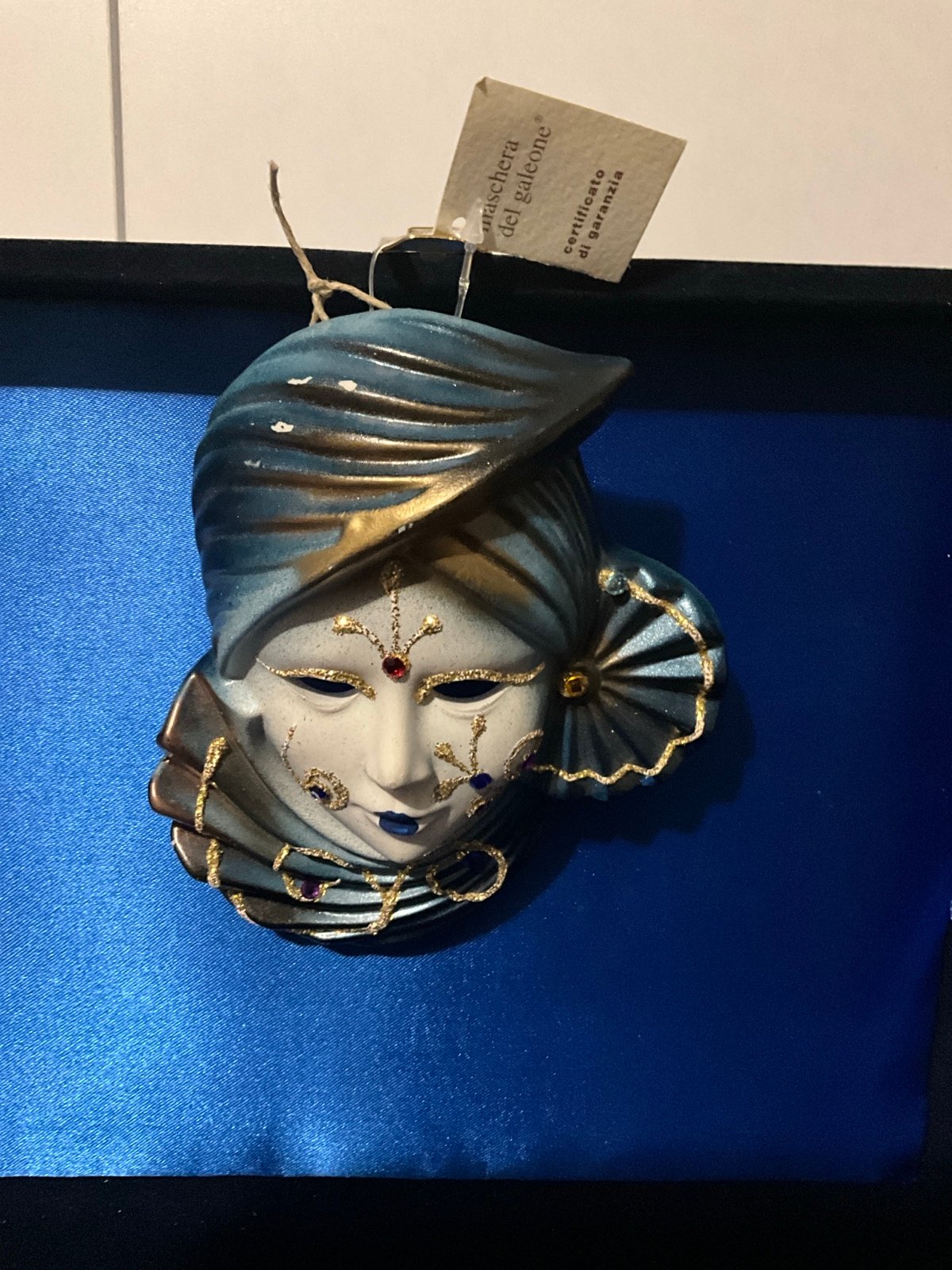 Maschera del galeone comes tag of certifiate