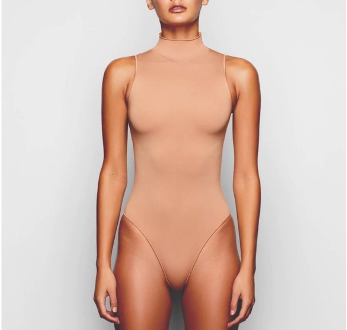 SKIMS Mock neck Bodysuit (S/M)