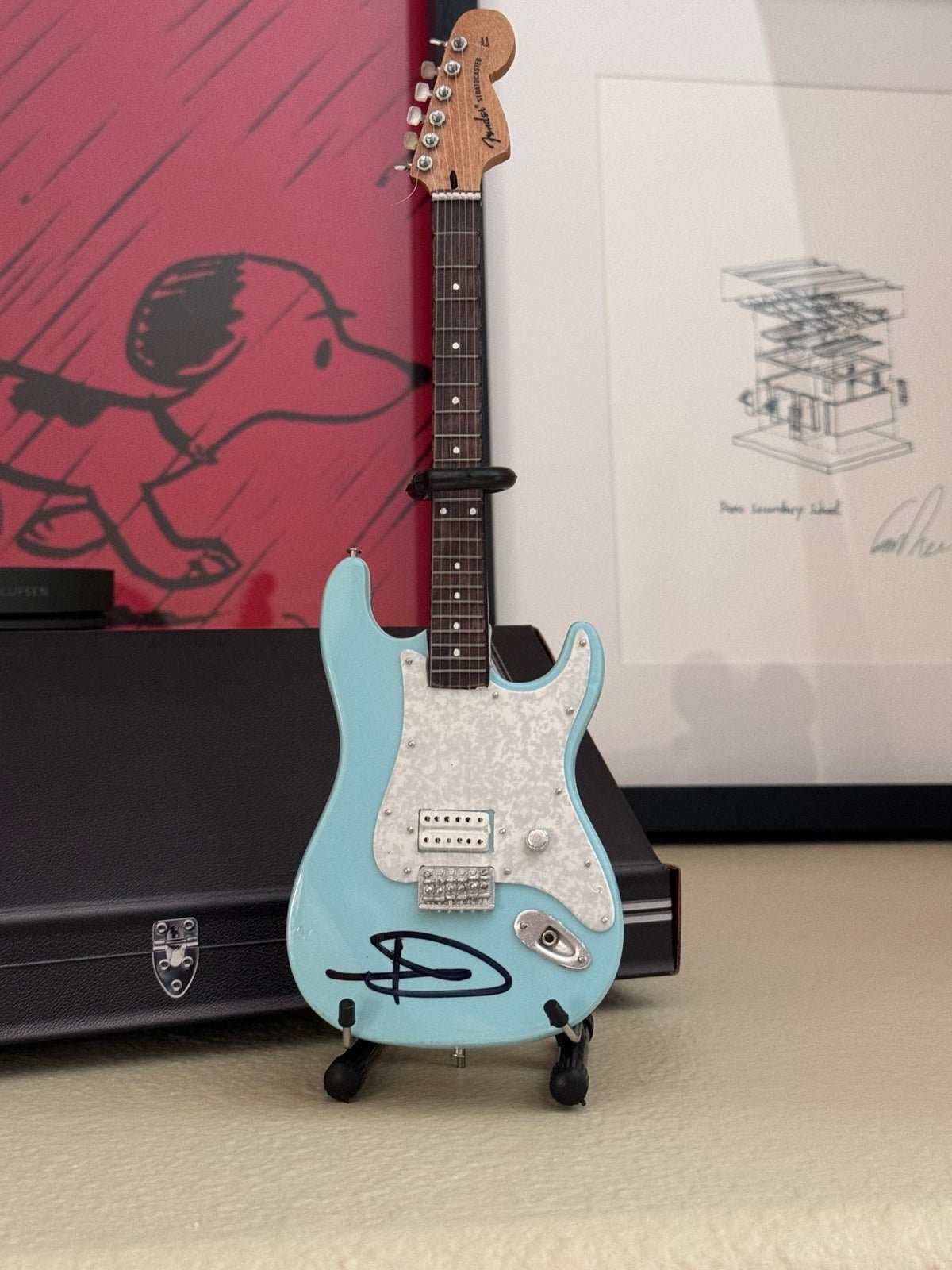 Tom DeLonge Blink-182 Signed Autograph Mini Miniature Guitar Rare! Ace Heaven