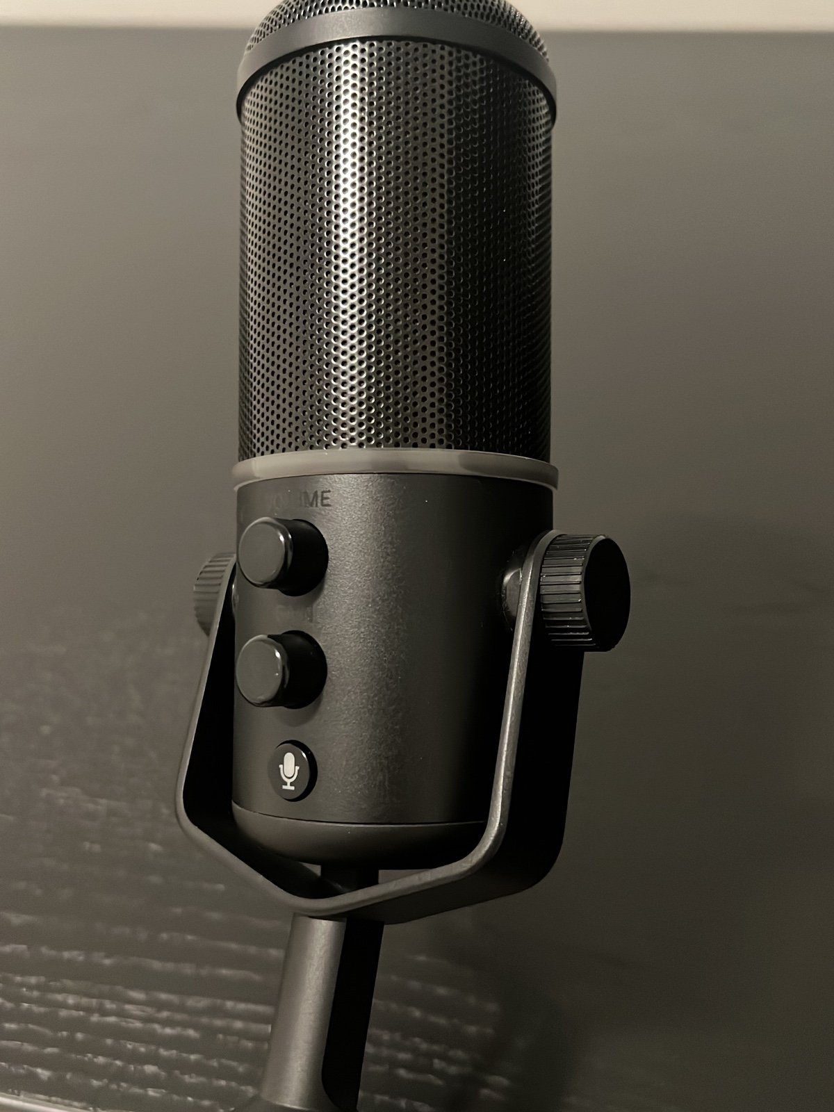 Razer Seiren Elite with Arm