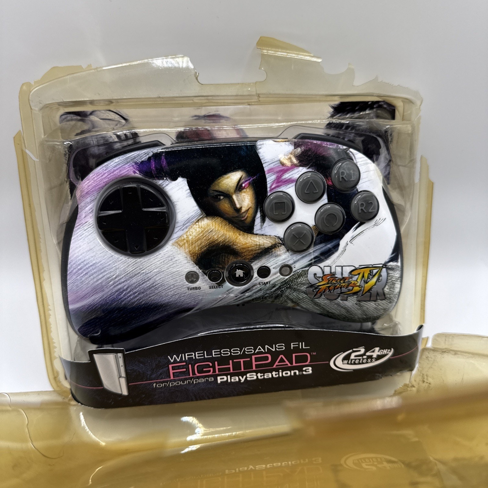 Mad Catz Street Fighter IV Fightpad Juri PS3 Wireless USB With Dongle Sealed