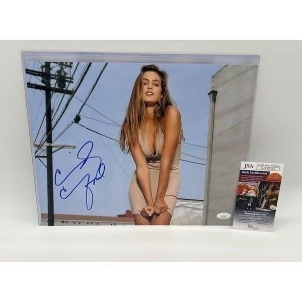 Cindy Crawford Signed Photo 11X14 Supermodel Sexy JSA COA