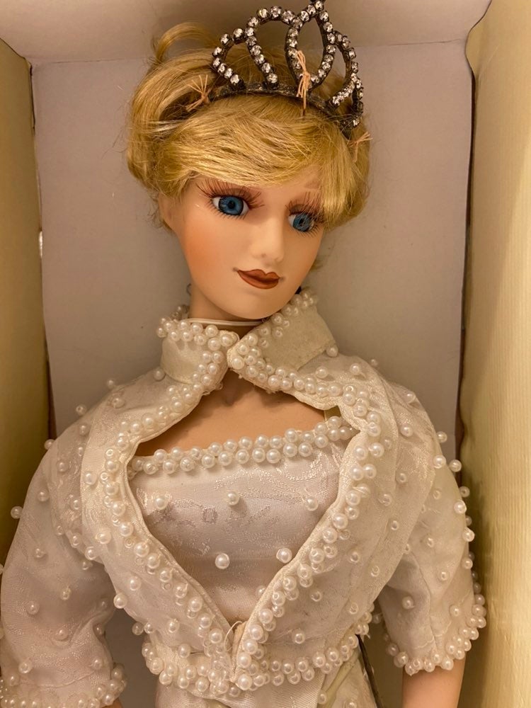 Collectible Princess Diana Keepsakes