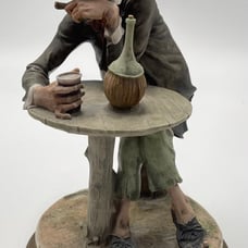 Capodimonte Giuseppe Cappe Figurine Old Man Sitting Drinking 10