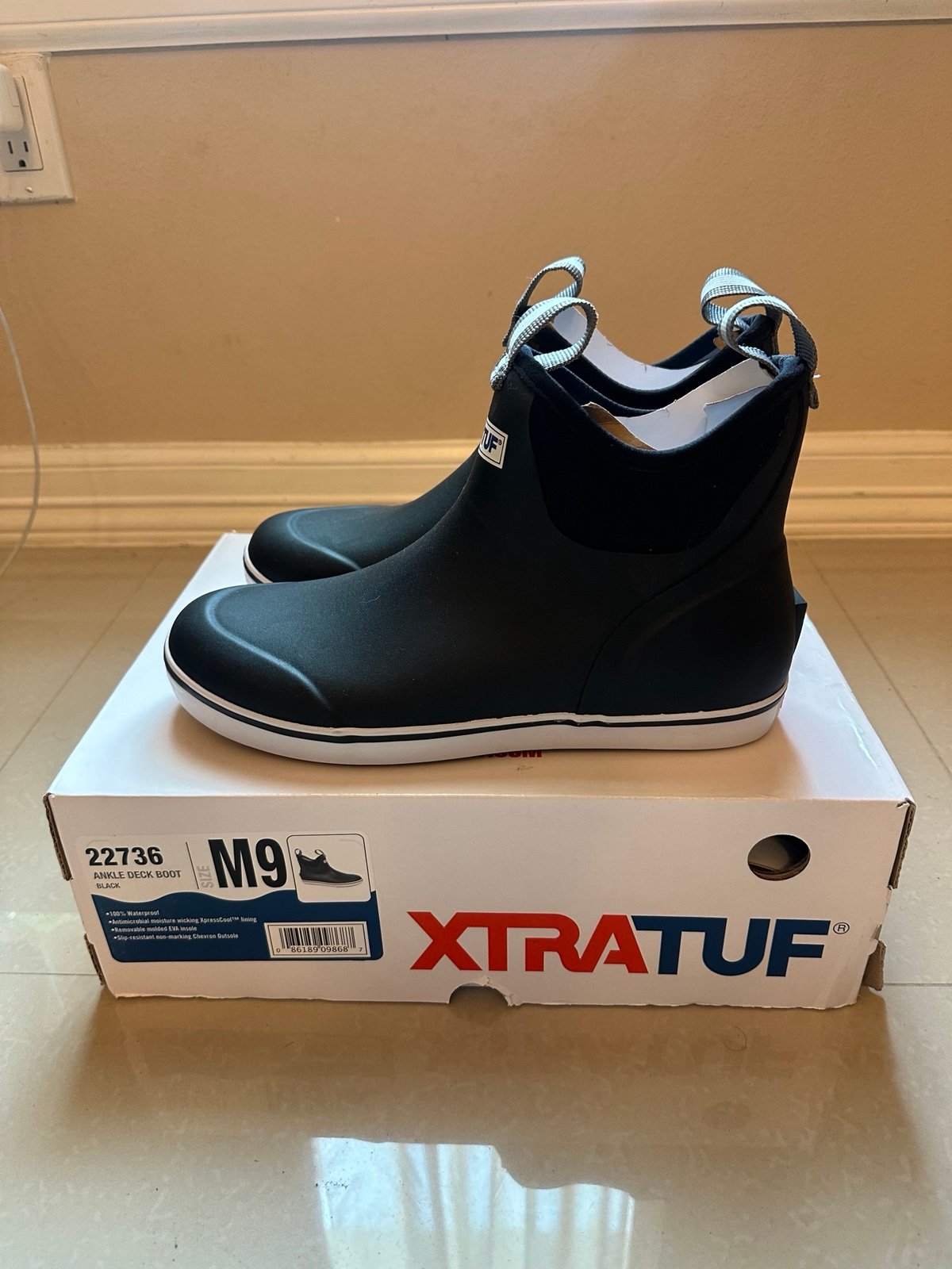 XTRATUF Ankle Deck Boot Black Size 9